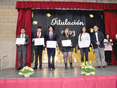 Ceremonia De Titulación Colegio Polivalente Elisa Valdés